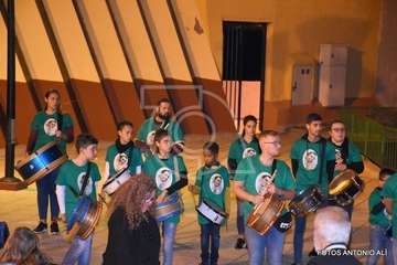 Pasacalles y pregón en el arranque de las fiestas de San José de Las Longueras (Foto Antonio Alí)